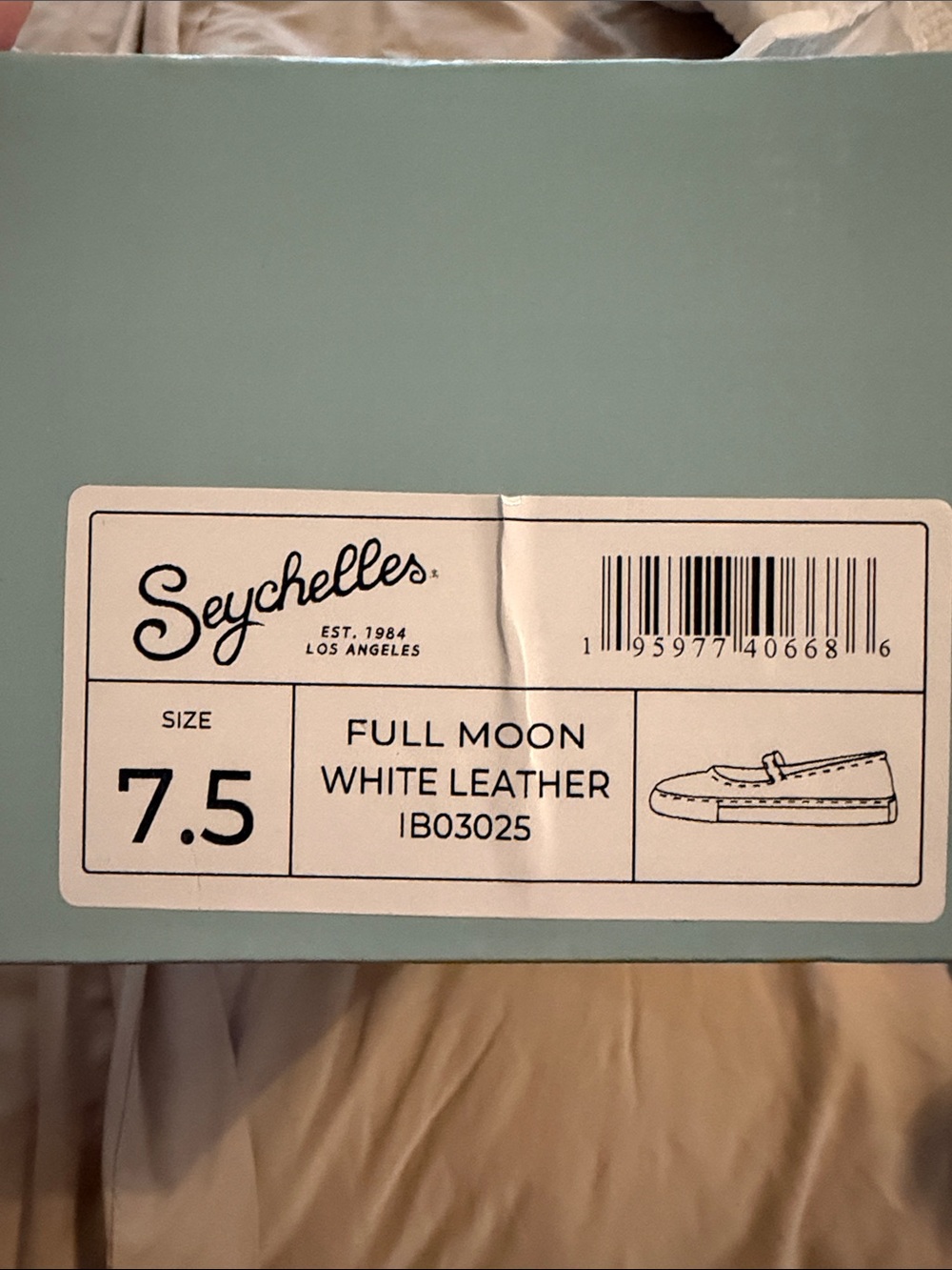 Seychelles White Mary Jane Flats with Black Elastic Strap size 7.5 - Picture 2 of 5